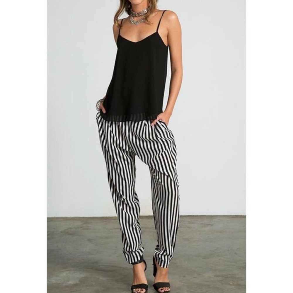 The Boss babe Stripe Pants - Picture 2 of 6